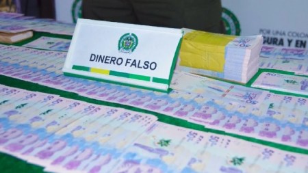 condena-falsificadores-billetes-falsos-moneda-distribucion-colombia