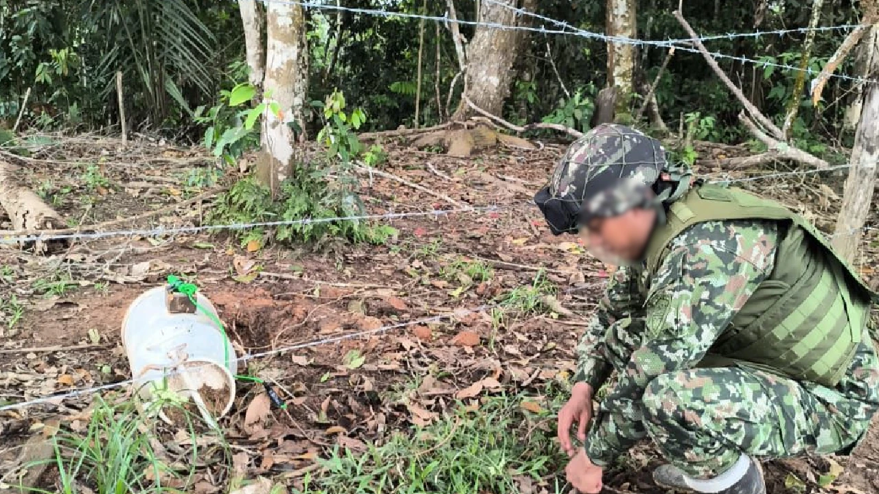 ejercito-destruye-artefactos-explosivos-anori