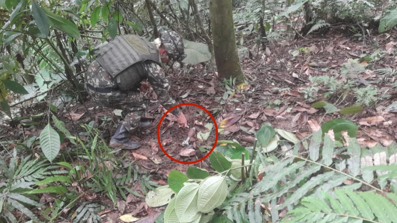 ejercito-destruyo--nuevamente-artefactos-explosivos-eln-valdivia2