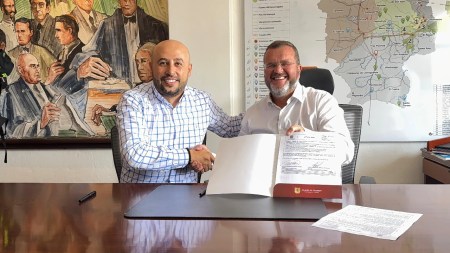 firma-rionegro-elcarmenviboral-eliminacion-tarifa-taxis-regionales