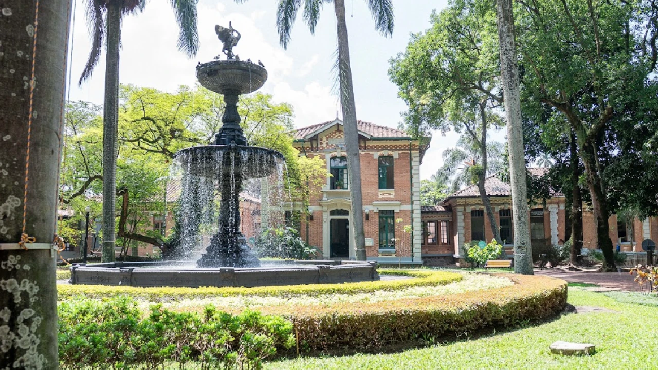 San Vicente Fundación: un hospital que sana con medicina y la naturaleza de su entorno hospital-sanvicente-espacios-verdes-medicina-pacientes