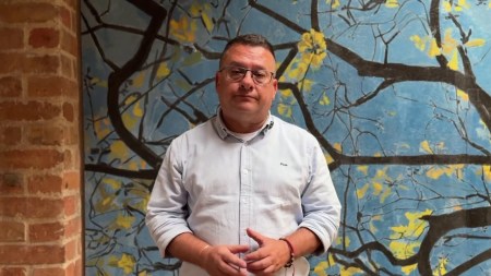 Secretario de Paz de Medellín denuncia persecución tras retiro de su esquema de seguridad Secretario de Paz de Medellín le retiran esquema