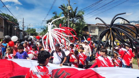 Itagüí vibra con récord de participación de deportistas en el Zonal Municipal del Babyfútbol 2025 inicio-zonal-municipal-itagui-babyfutbol-camino-festivalfestivales1