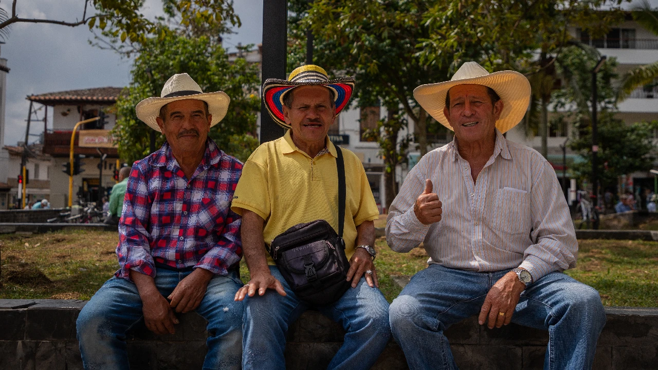 laceja-decreta-dia-sin-carro-moto-mes-mediambiente3