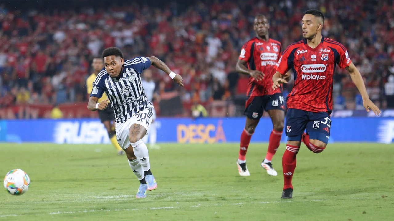 El ‘León' del 'Poderoso' rugió en el Atanasio: victoria ante Junior y Medellín acaricia la final 3 medellin-gano-junior-cuadrangulares-pone-pie-en-la-final