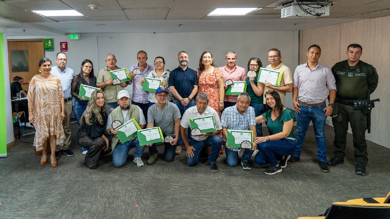 reconocimiento-empresas-forestales-valle-aburra2