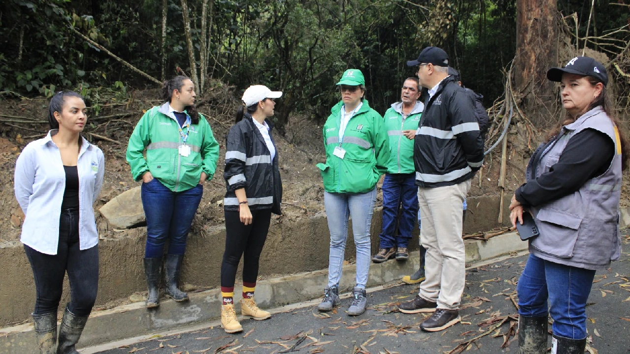 Poco a poco vuelve el agua en Altavista, Medellín: impulsan recuperación de acueductos rurales 3 recuperacion-acueductos-altavista-tras-emergencias-lluvias-medellin3