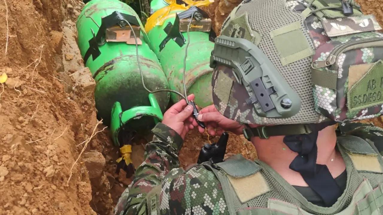 Ejército encuentra explosivos en Valdivia y evita posible atentado