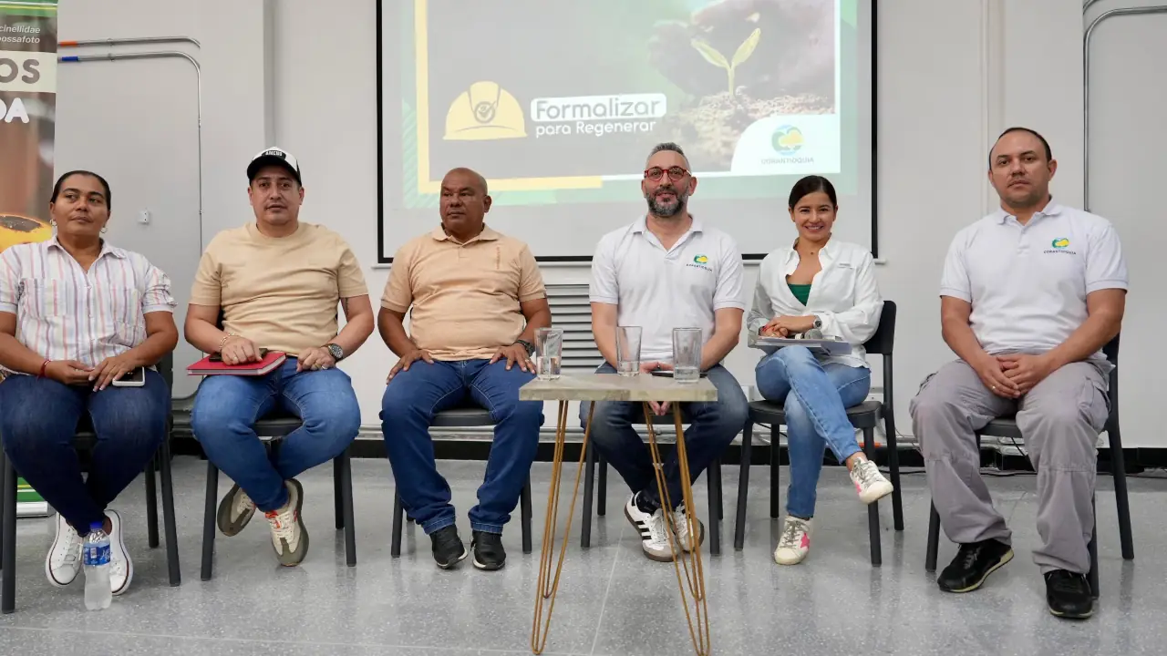 Mineros del Bajo Cauca avanzan en formalización con respaldo de Corantioquia