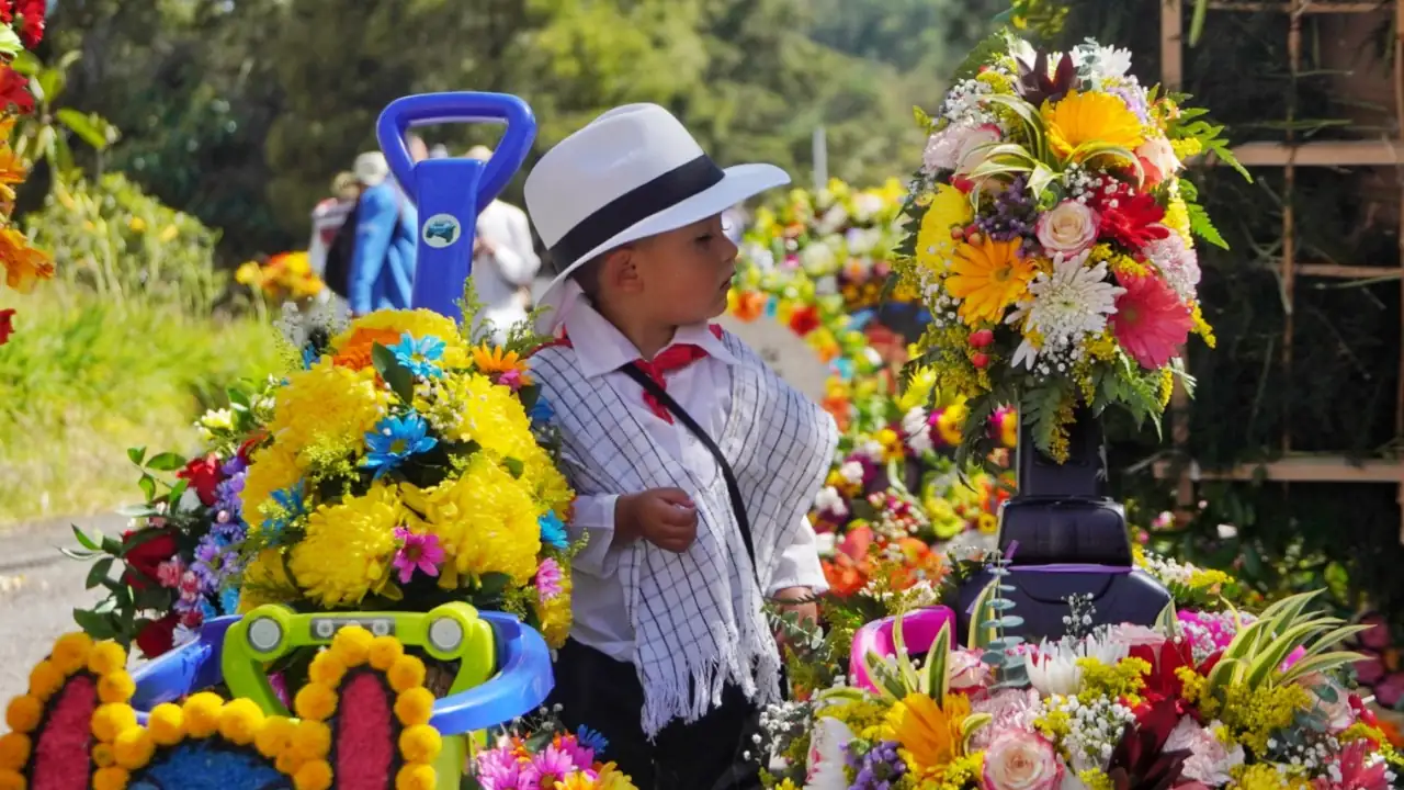 600 niños y jóvenes harán parte del tradicional Desfile de Silleteritos en Medellín