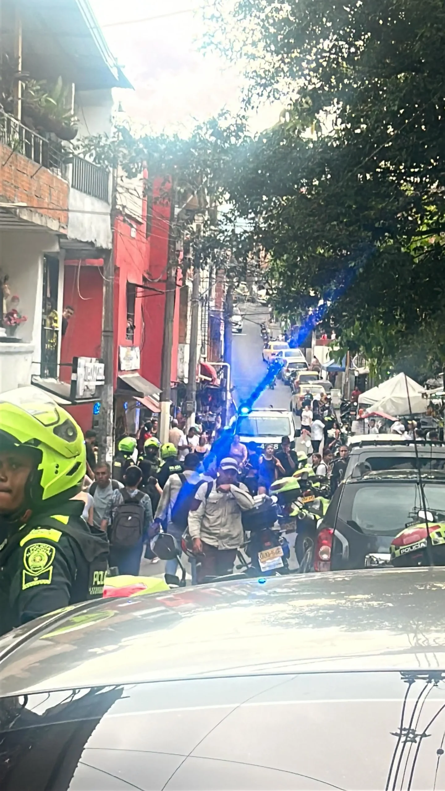 Pelea en Medellín terminó con un joven muerto y un adulto mayor capturado