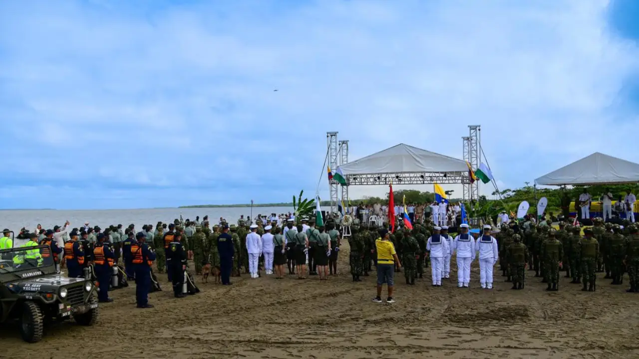 Todo un espectáculo: El mar de Antioquia fue protagonista en la conmemoración del 20 de Julio