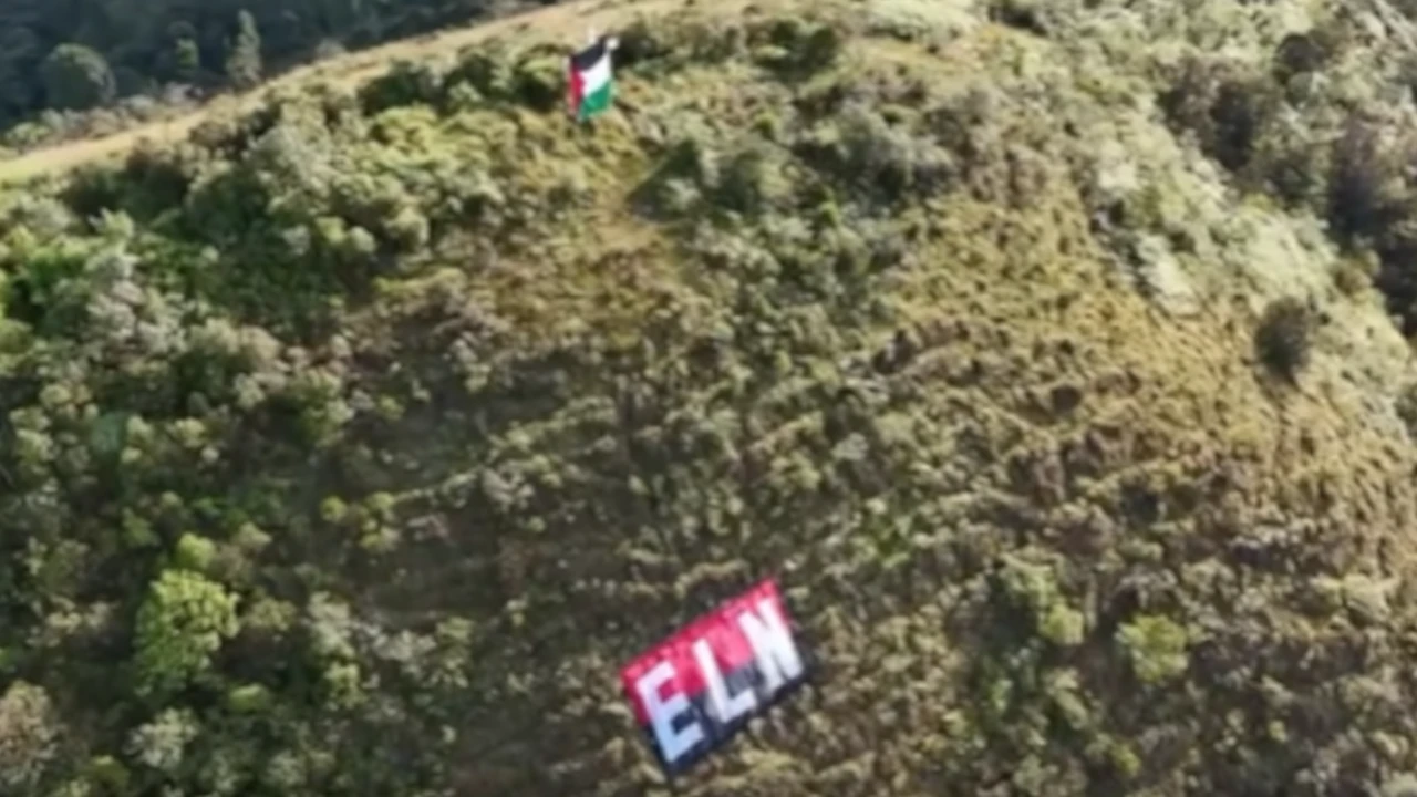 Bandera-ELN-San-Antonio-de-Prado