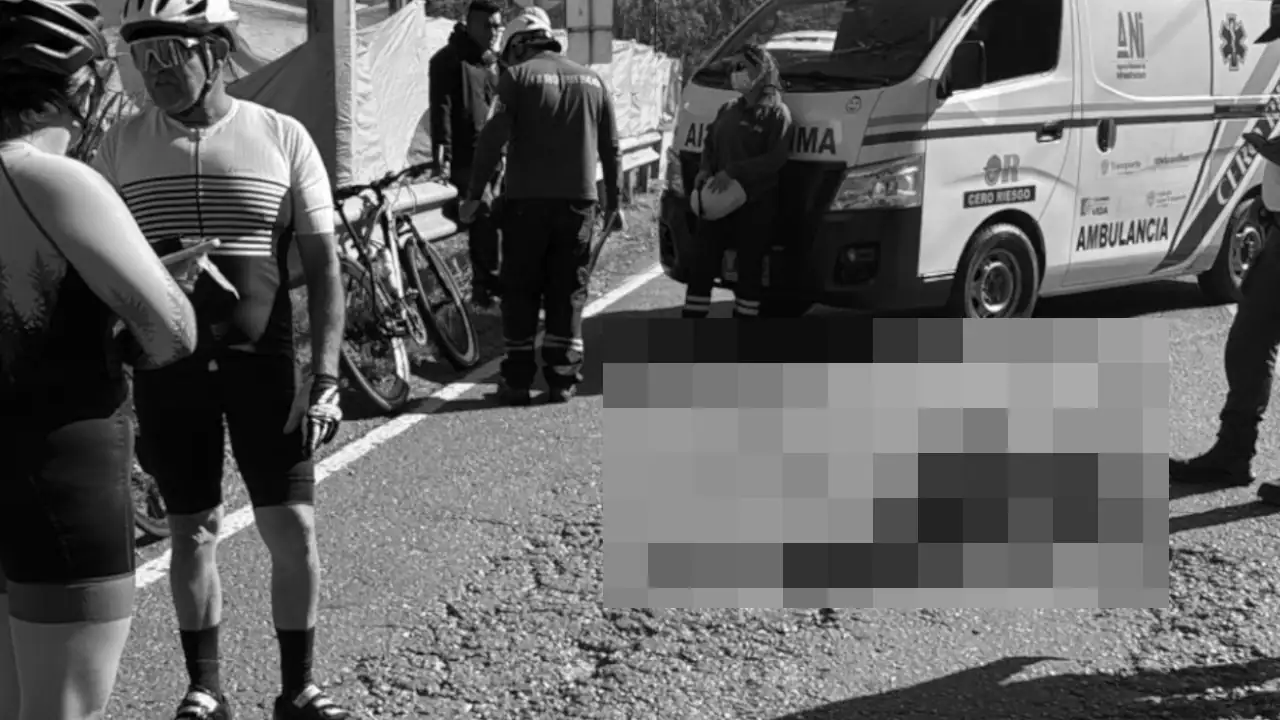 Ciclista perdió la vida en la vía Caldas–Amagá, al parecer, por culpa de un hueco Ciclista perdió la vida en la vía Caldas–Amagá, al parecer, por culpa de un hueco
