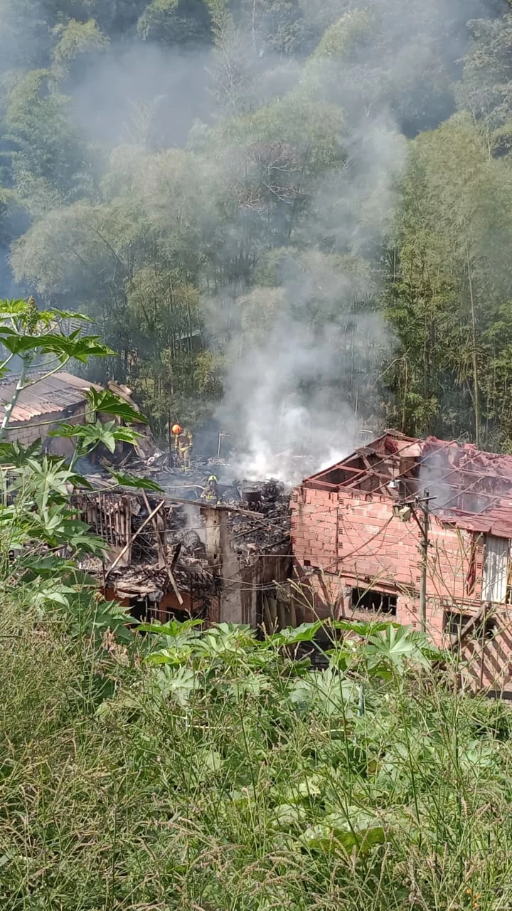 Incendio-San-Antonio-de-Prado-2