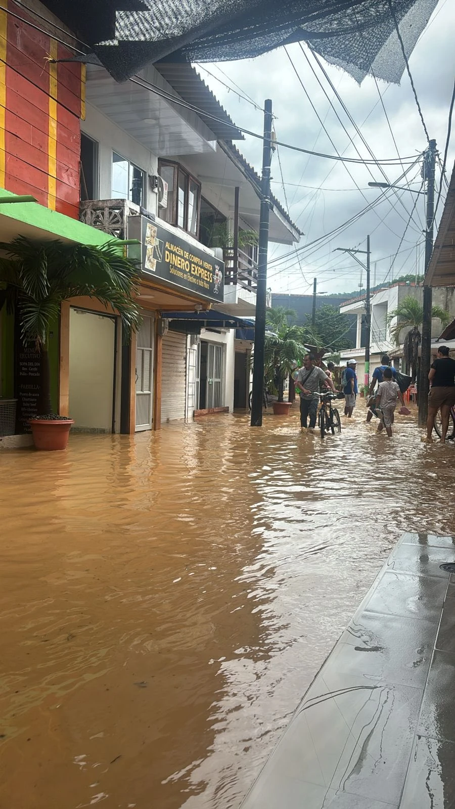 ¡Lamentable! Una mujer de 39 años murió tras ser arrastrada por el río Capurganá 1 Inundaciones Capurgana