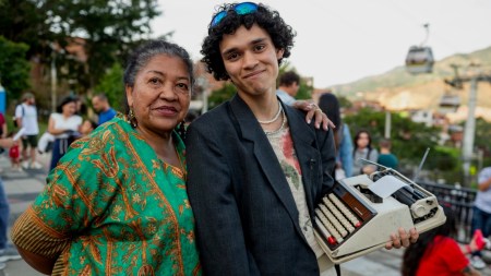 ¡A mostrar el talento! Jóvenes escritores del Valle de Aburrá podrán concursar en NABE 2025 Concurso-escritura-jóvenes-NABE-2025