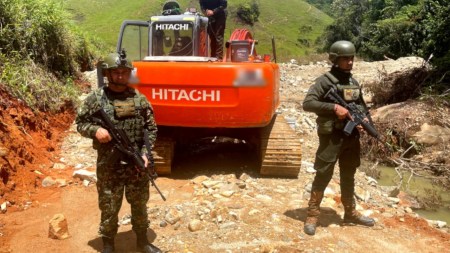 Golpe al Clan del Golfo: intervinieron cinco productoras mineras e incautan instrumentos mineros Minería-ilegal