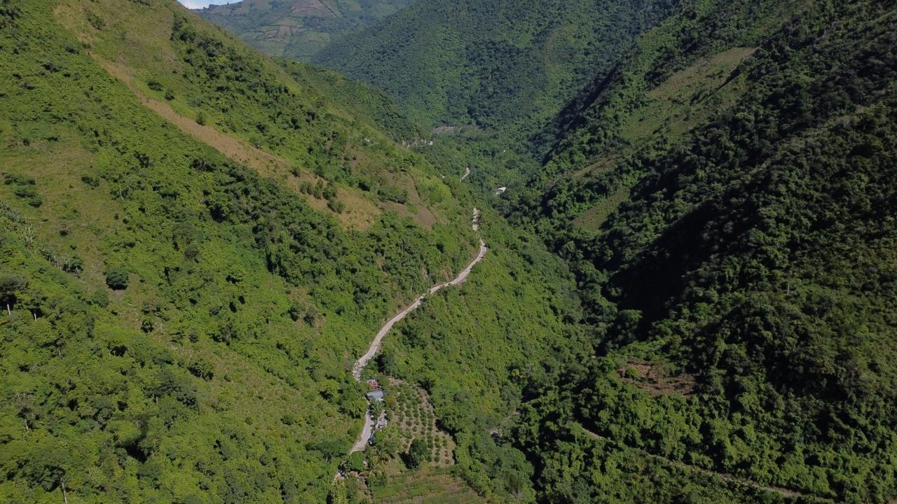 ¡A estrenar carretera! Dabeiba estrena vía que reduce tiempos de viaje de 24 a 6 minutos 2 ORIENTE 3