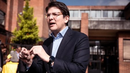 Otro menor estaría vinculado al caso del atentado contra el senador Miguel Uribe