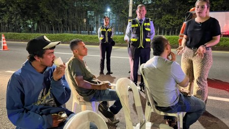 En la Tablaza, municipio de la Estrella se realizó la jornada de sensibilización a conductores con puesto de prevención TRANSITO-2