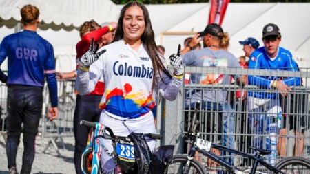 Valentina-Jimenez-BMX