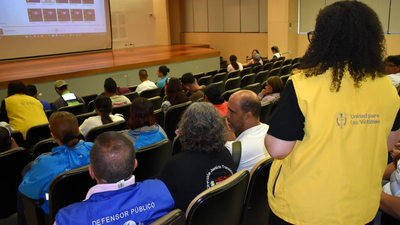 Dignificación y reparación: Antioquia rinde homenaje a las víctimas del bloque mineros 3 acto-dignificador-victimas-conflicto-armado-antioquia3