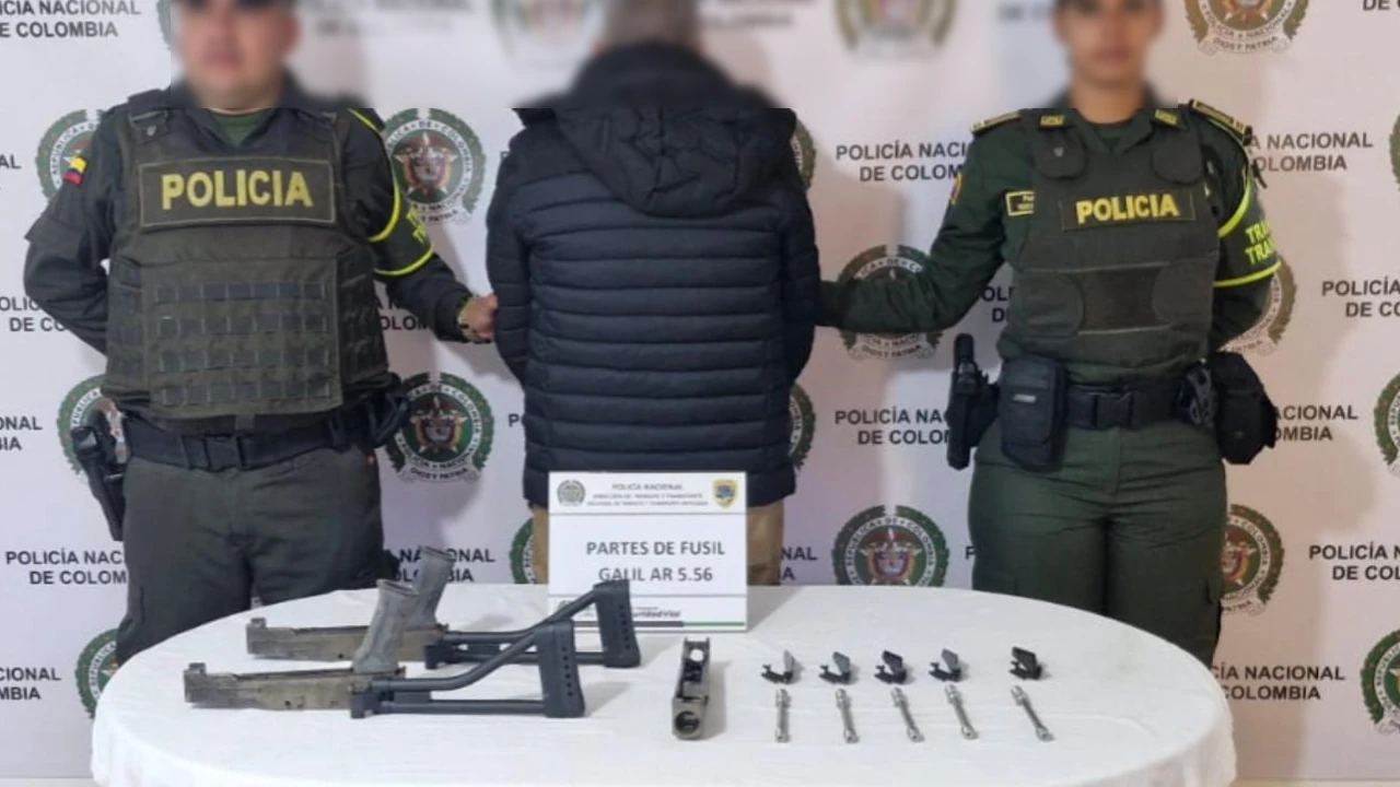 armamento-incuatado-motos-encomiendas-camiones-antioquia2