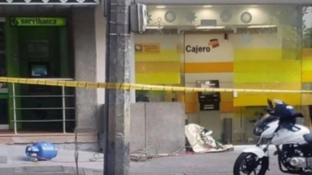Cayó banda extranjera tras estallar cajero y robar $122 millones en Copacabana