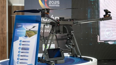 dragom-primer-dron-creado-colombia-seguridad-nacional