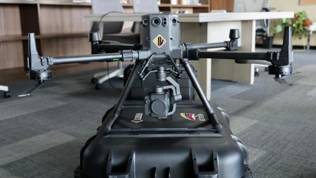 entrega-drones-policia-transito-invias-mintransporte