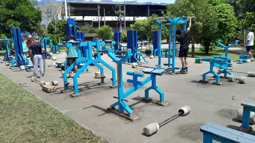 escenarios-deportivos-Bello-1