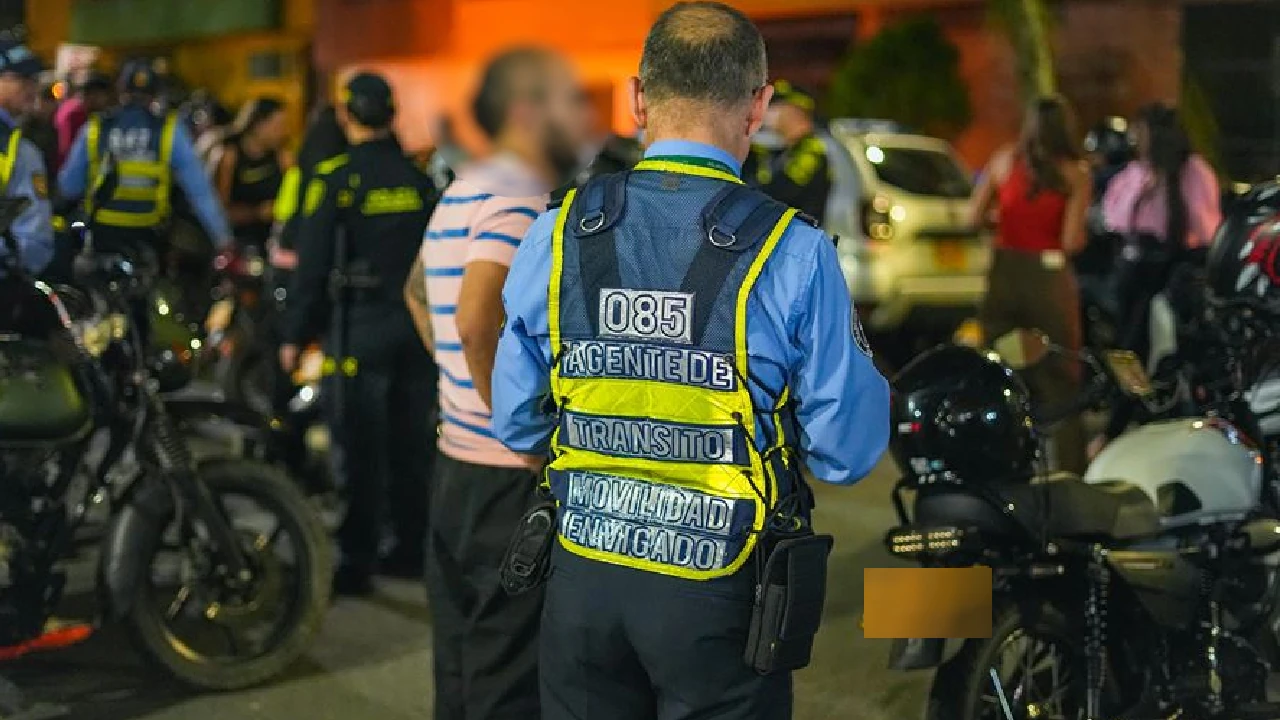 operativo-seguridad-envigado-capturas-comparendos1