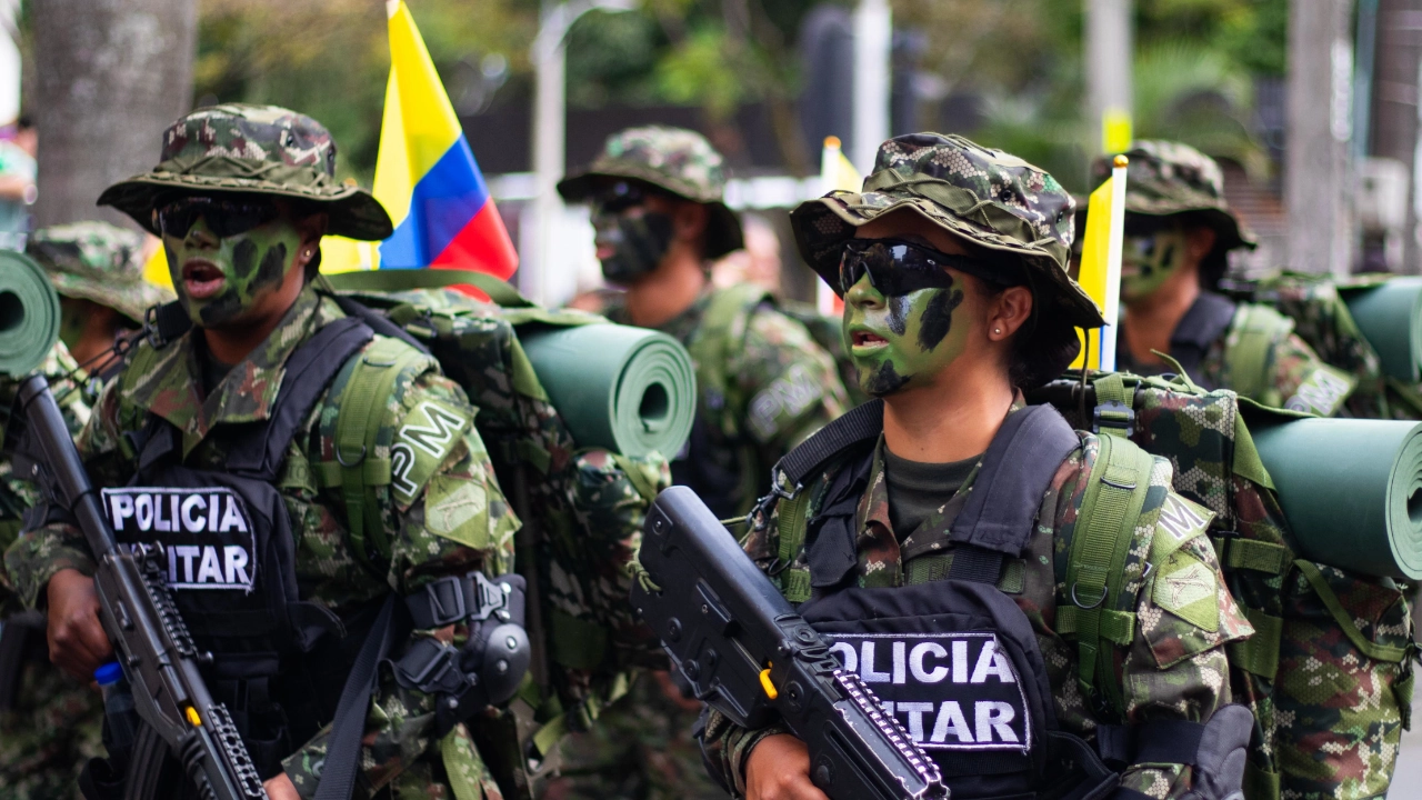 Sabaneta celebró la Independencia de Colombia y reforzó su seguridad con entrega de parque automotor