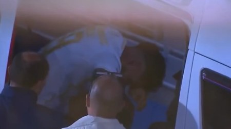 situacion-wilson-morelos-tras-salir-partido-laequidad-ambulancia1