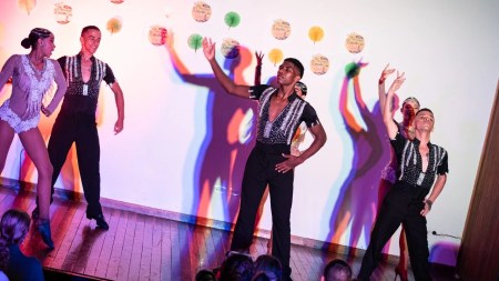 Manrique se viste de tango: Medellín celebra con arte, música y memoria Manrique se viste de tango: Medellín celebra con arte, música y memoria
