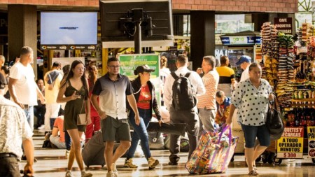 ¡Temporada alta rompe récord! Más 1.700.000 pasajeros se han movilizado por las Terminales Medellín ¡Temporada alta rompe récord! Más 1.700.000 pasajeros se han movilizado por las Terminales Medellín