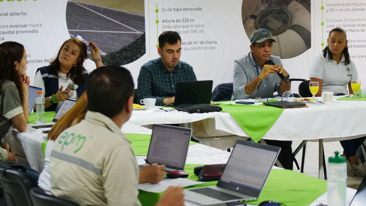 visita-procuraduria-proyecto-hidroituango1