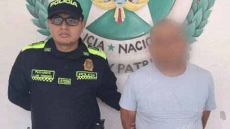 En Medellín, capturan a presunto abusador que le estaría ofreciendo a un menor entre 100 mil y 200 mil pesos Capturan a presunto abusador que le estaría ofreciendo a un menor entre 100 mil y 200 mil pesos