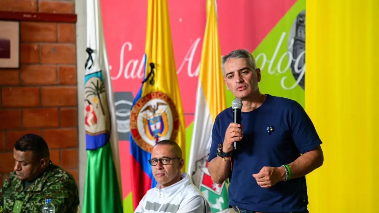 Gobernación ofrece recompensas millonarias para capturar a cabecillas criminales en el Nordeste antioqueño