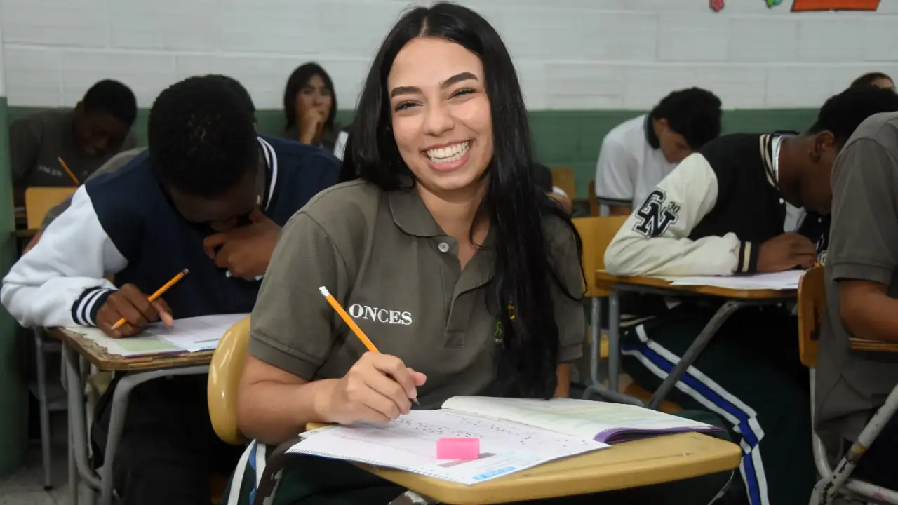 1 Mas de 20 mil jovenes en Medellin listos para las Pruebas Saber 11 este domingo