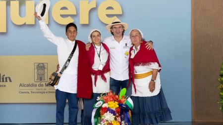 1 jurado desfile de silleteros 1