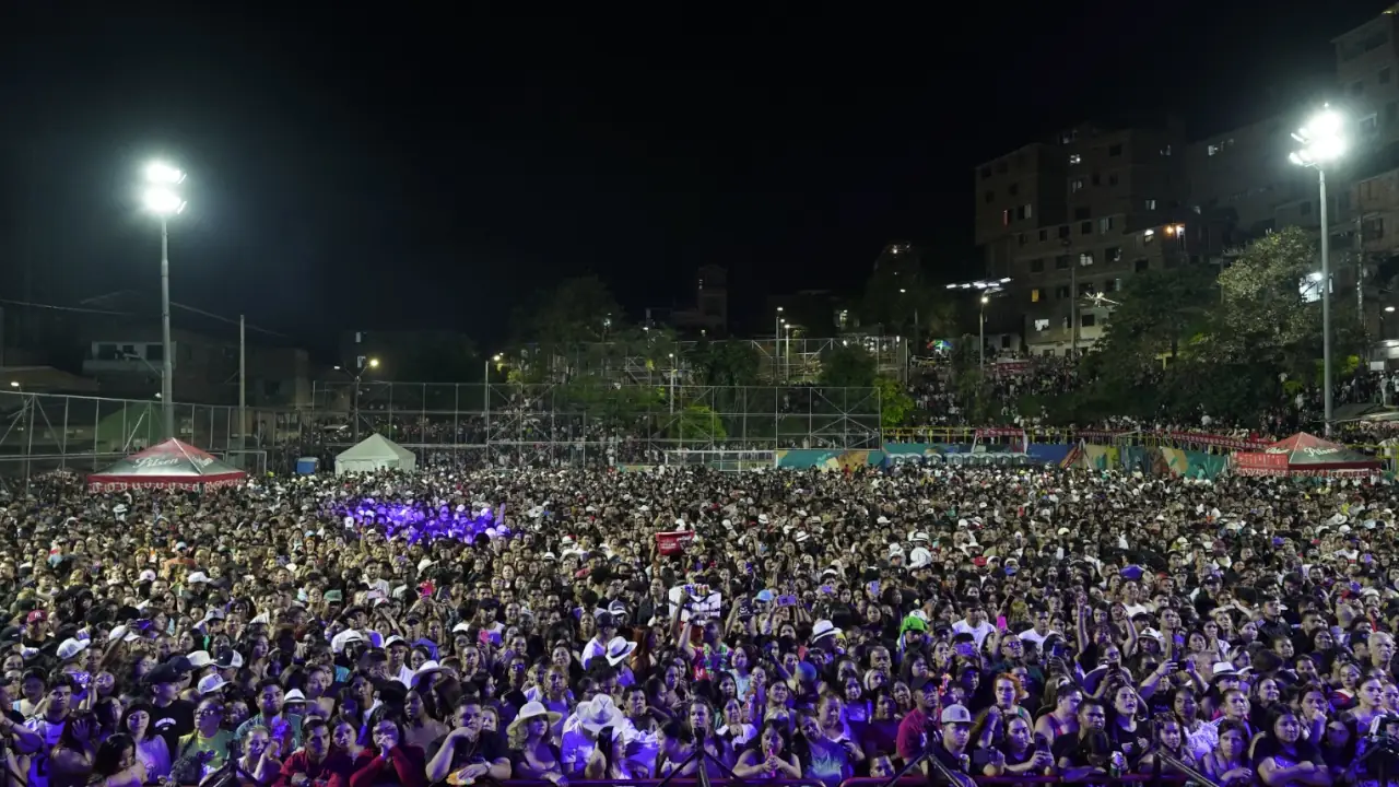 Tablados en Medellín: programación para este fin de semana en la Feria de las Flores 2025