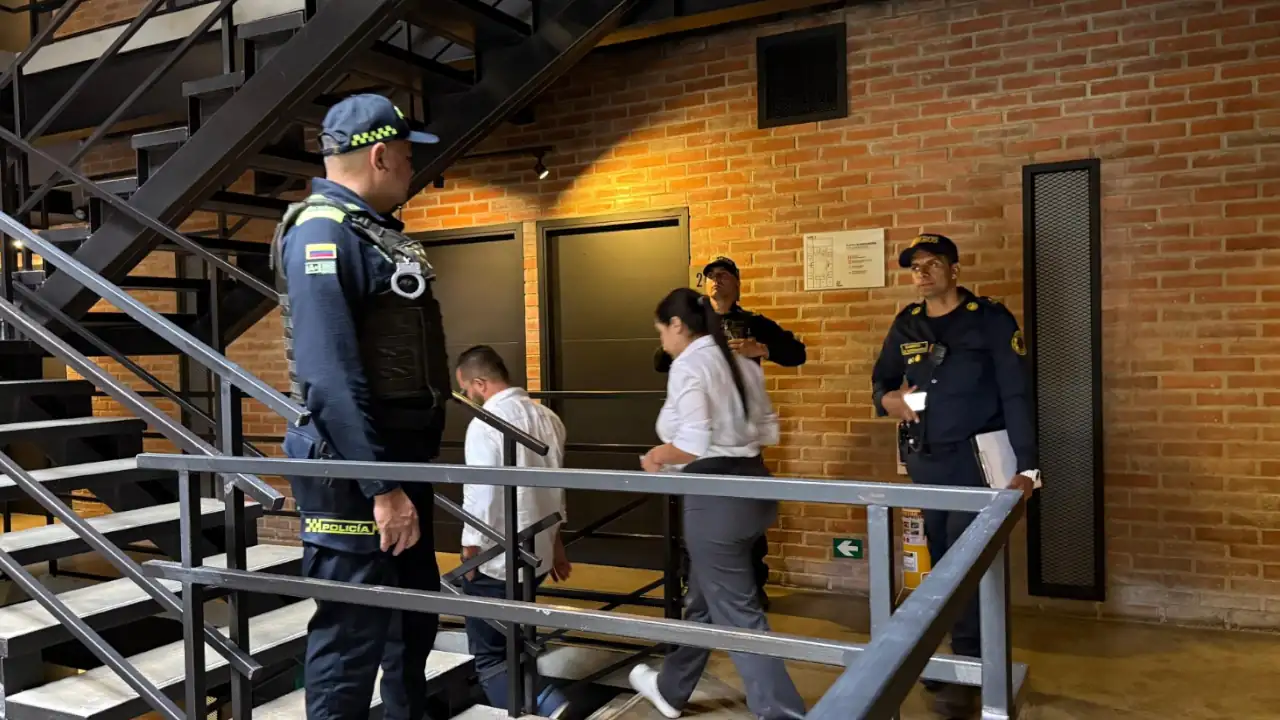 3 Autoridades intensifican controles en hoteles de Medellin durante la Feria de las Flores