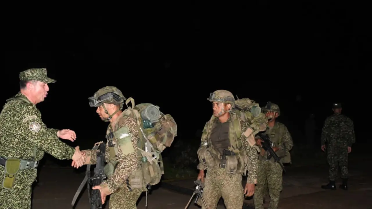 Liberan a 33 miembros de las Fuerzas Militares después de varios días de secuestro