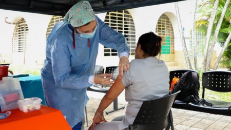 Jornada-vacunación-Medellín