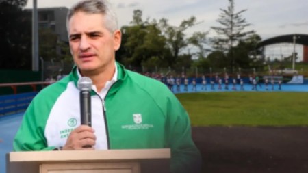 Gobernación de Antioquia entrega pista de patinaje renovada en El Retiro Gobernación de Antioquia entrega pista de patinaje renovada en El Retiro