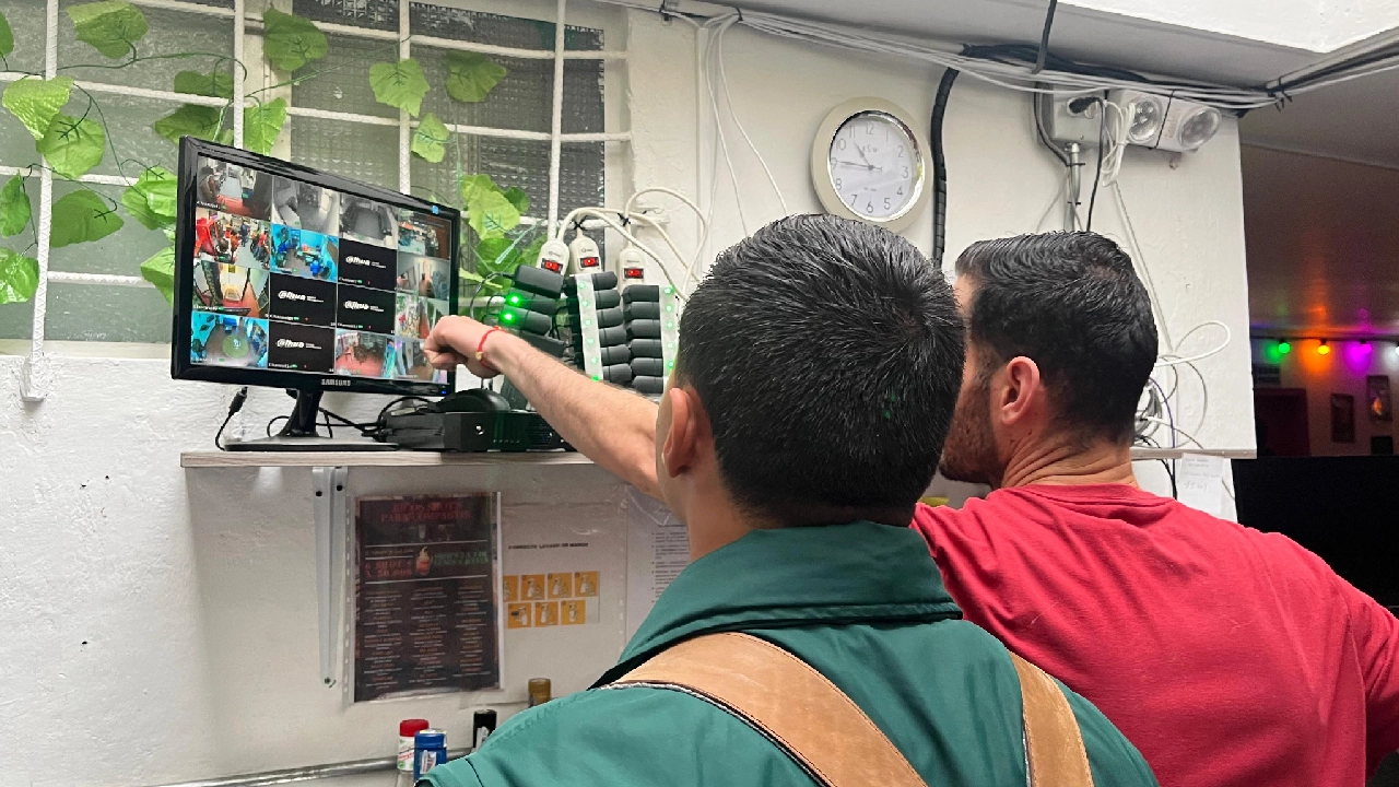 Con cámaras conectadas al sistema de monitoreo de Antioquia, La Ceja refuerza la seguridad del comercio local cámaras-de-seguridad-la-ceja