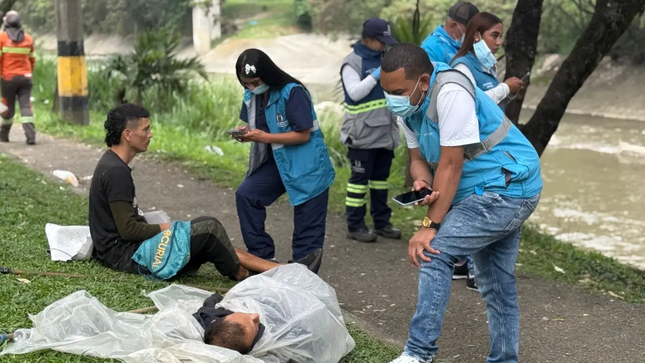 Medellín interviene 75 puntos ocupados por asentamientos y habitantes en situación de calle