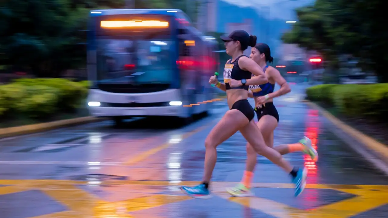 Medellín recibirá 27 mil corredores de 45 países en la Maratón 2025 este fin de semana